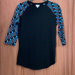 LuLaRoe Randy style 3/4 sleeves shirt! NWOT!